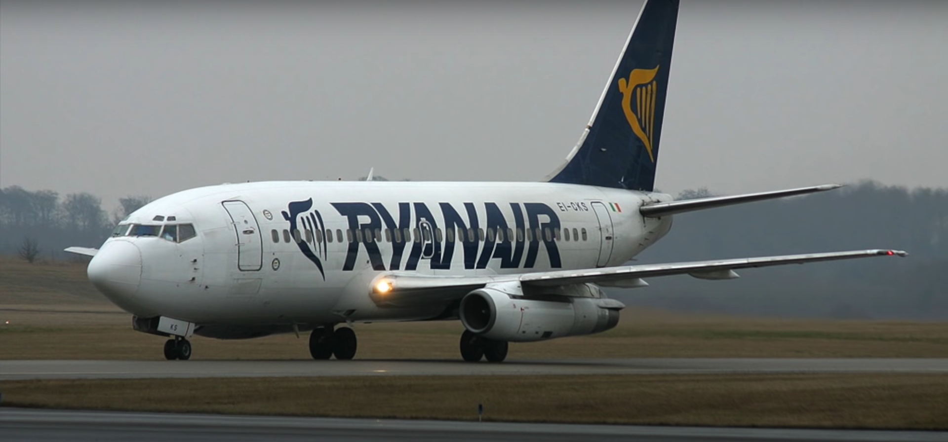 Ryanair 737-200